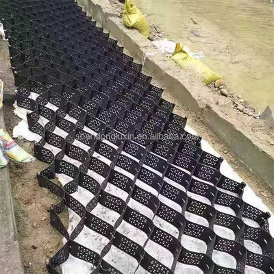 Soil Stabilization Geocell Grid for Ground Reinforcement and Retaining Wall Support