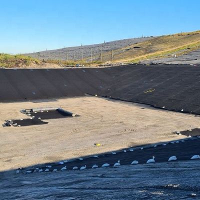 Glossy Geomembrane Liner Geomembranes for Salt Evaporation in Argentina Width 1m-8m