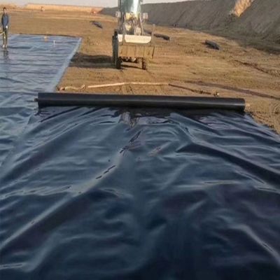 Smooth Surface HDPE Geomembrane for Landfill Sites Length 50m-100m/roll as Request