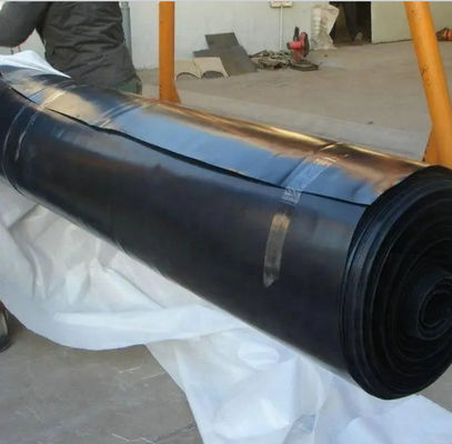 2mm Geomembrane HDPE Smooth Fish Pond Liner For Anti Seepage Water In Landfill Sites